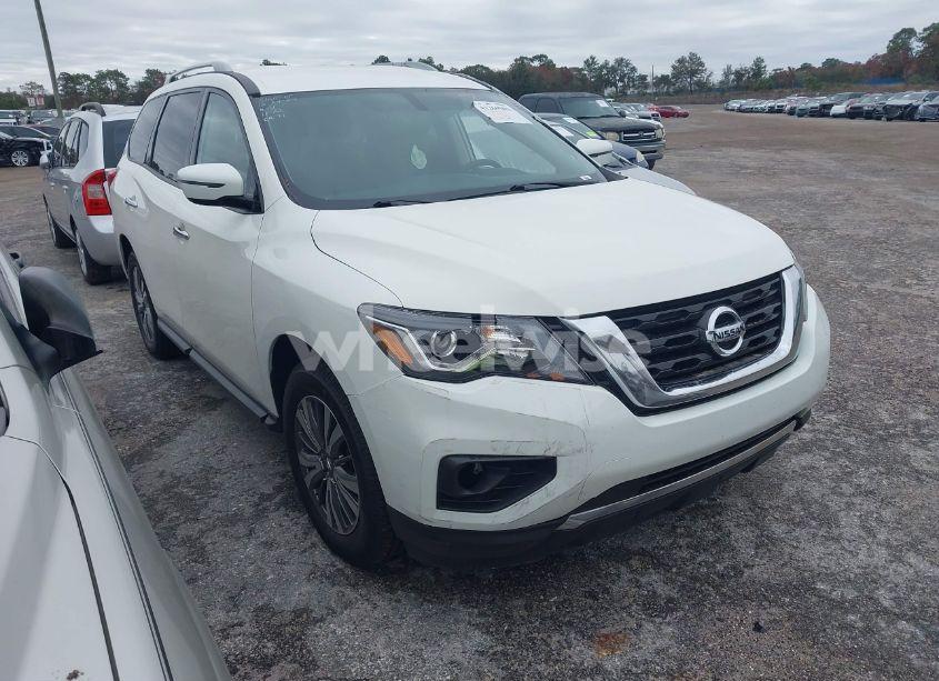 2018 Nissan Pathfinder SV (VIN 5N1DR2MN6JC668440) main photo