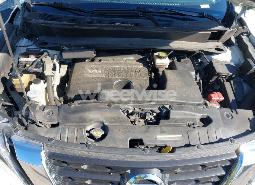 Photo 10 of 2018 Nissan Pathfinder SV (VIN 5N1DR2MN6JC668440)