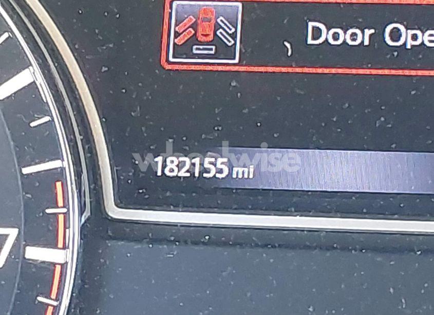 Photo 15 of 2018 Nissan Pathfinder SV (VIN 5N1DR2MN6JC668440)