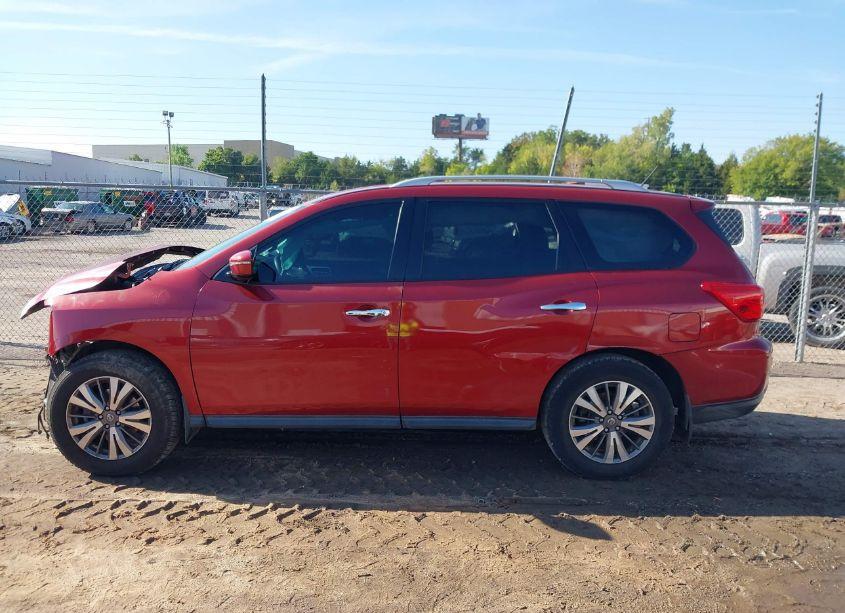 Photo 14 of 2017 Nissan Pathfinder S (VIN 5N1DR2MN7HC612372)