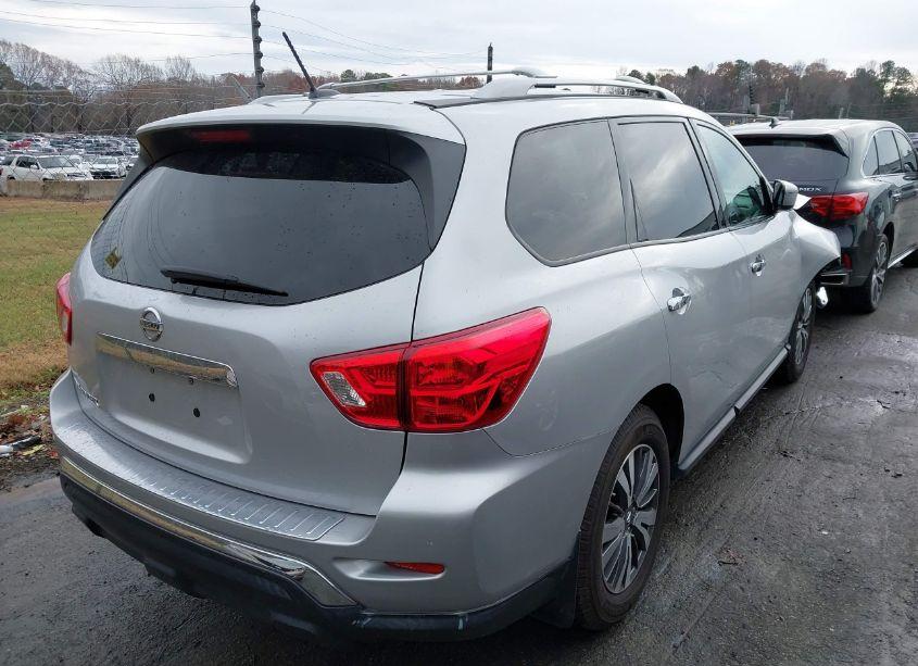 Photo 4 of 2017 Nissan Pathfinder S (VIN 5N1DR2MN7HC622433)