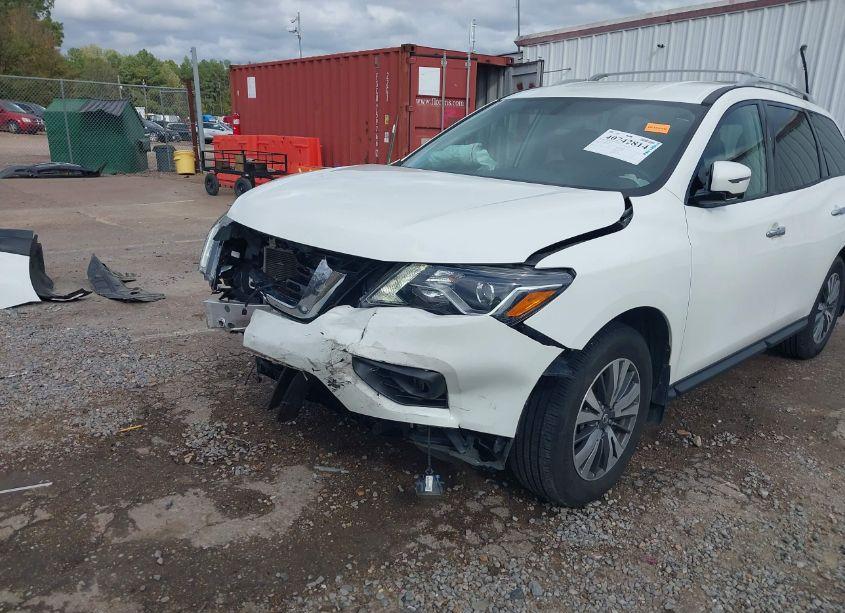 Photo 18 of 2017 Nissan Pathfinder SL (VIN 5N1DR2MN7HC636932)