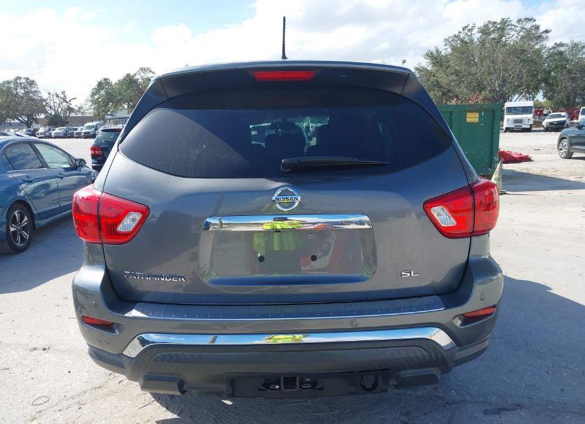 Photo 16 of 2017 Nissan Pathfinder SL (VIN 5N1DR2MN7HC659174)