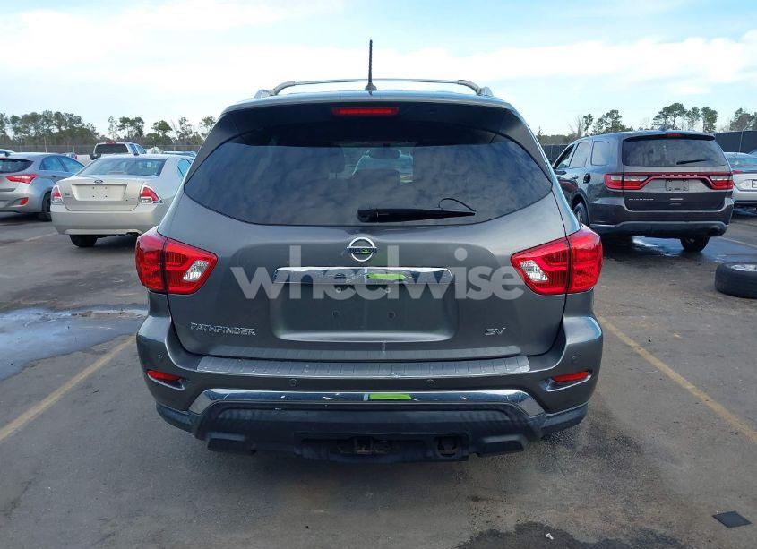 Photo 16 of 2017 Nissan Pathfinder SV (VIN 5N1DR2MN7HC660048)