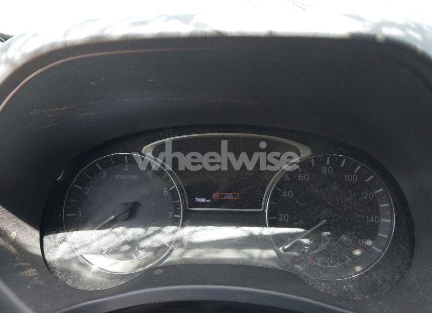 Photo 7 of 2017 Nissan Pathfinder SV (VIN 5N1DR2MN7HC670336)