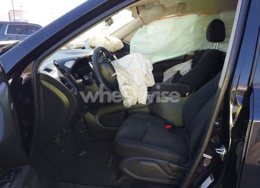 Photo 5 of 2017 Nissan Pathfinder S (VIN 5N1DR2MN7HC696516)