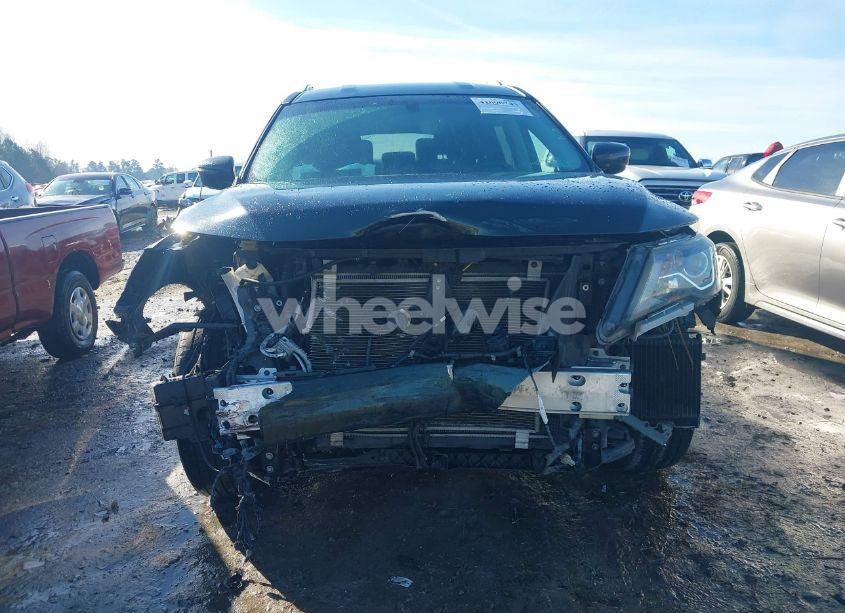 Photo 13 of 2018 Nissan Pathfinder SV (VIN 5N1DR2MN7JC619733)