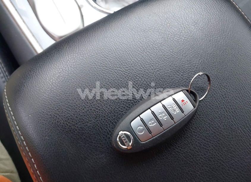 Photo 11 of 2018 Nissan Pathfinder SL (VIN 5N1DR2MN7JC634815)