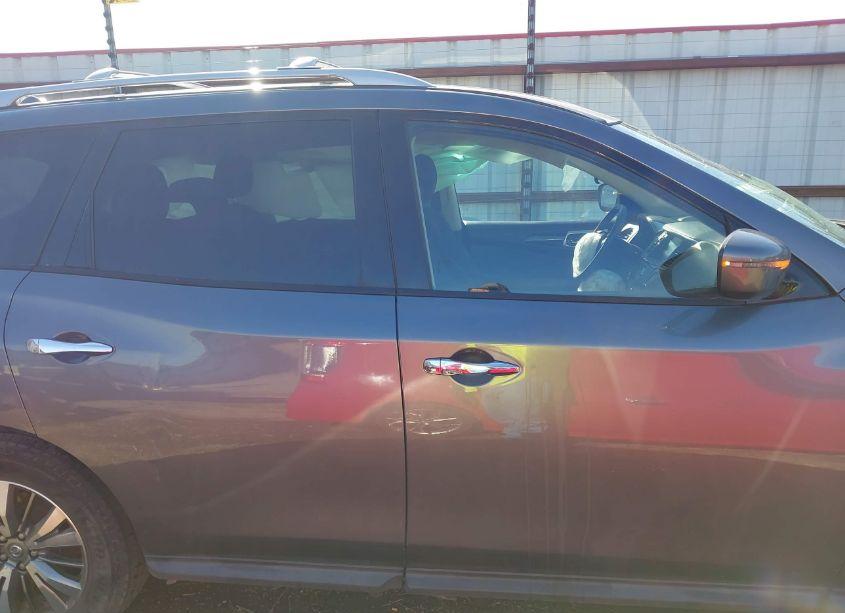 Photo 14 of 2019 Nissan Pathfinder S (VIN 5N1DR2MN7KC619779)