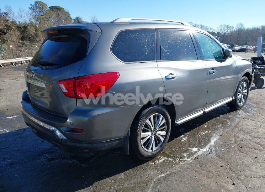 Photo 4 of 2019 Nissan Pathfinder S (VIN 5N1DR2MN7KC640020)