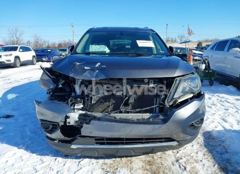 Photo 6 of 2017 Nissan Pathfinder S (VIN 5N1DR2MN8HC621260)