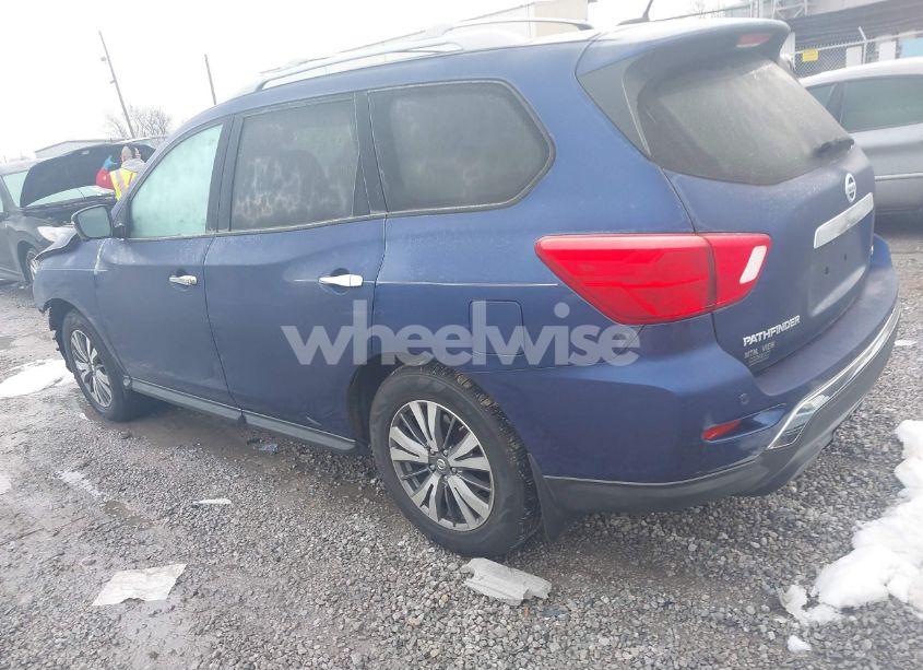 Photo 3 of 2017 Nissan Pathfinder SL (VIN 5N1DR2MN8HC634008)