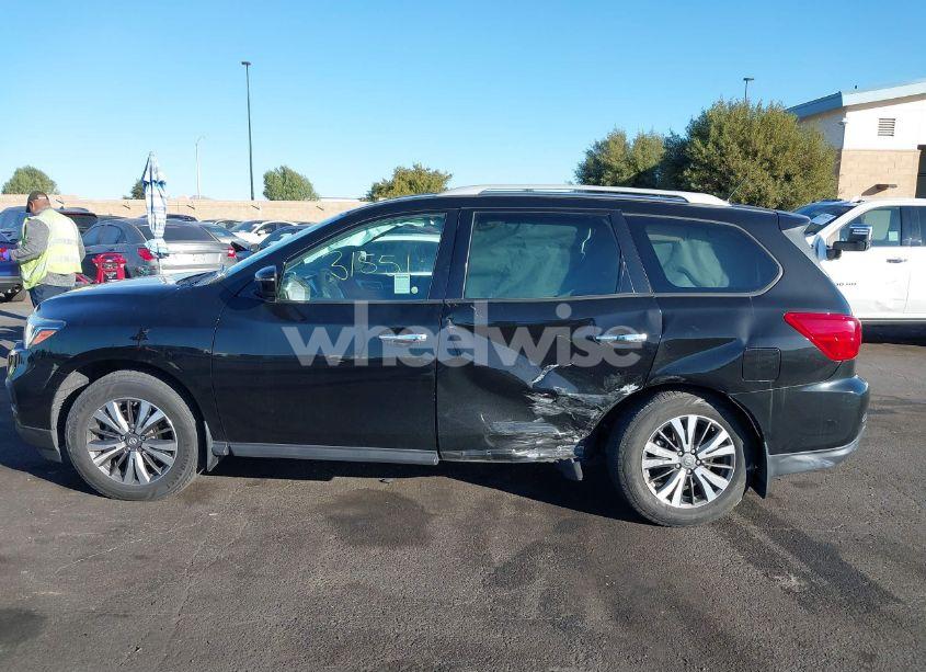 Photo 14 of 2017 Nissan Pathfinder S (VIN 5N1DR2MN8HC912194)