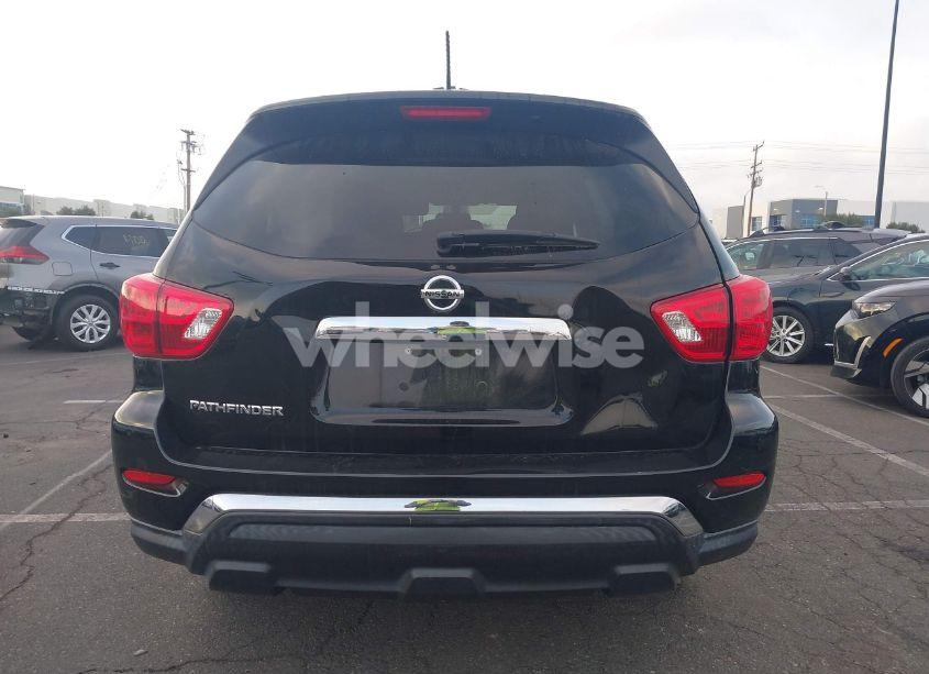 Photo 16 of 2017 Nissan Pathfinder S (VIN 5N1DR2MN8HC912194)