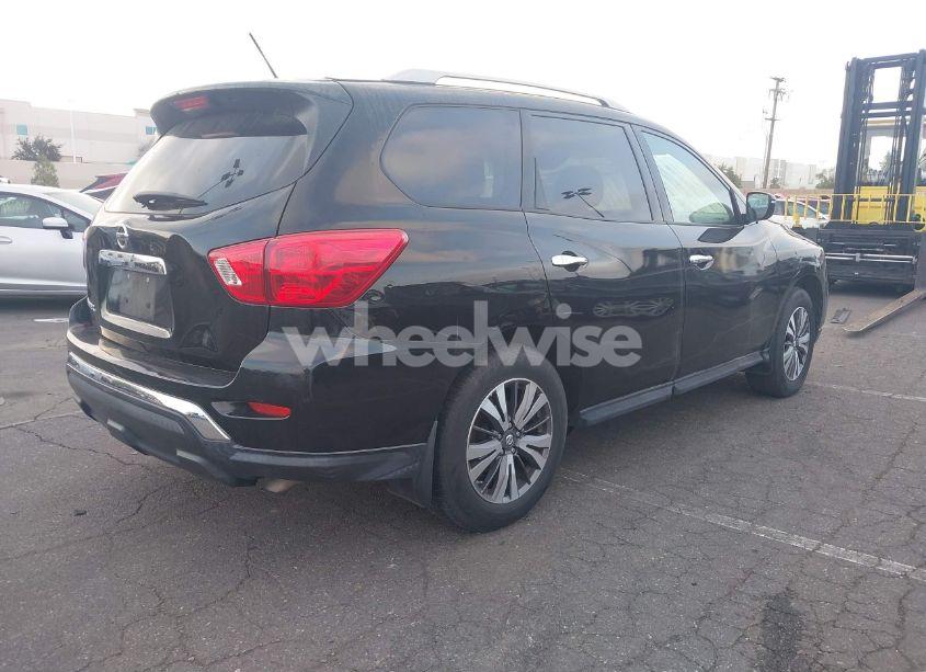 Photo 4 of 2017 Nissan Pathfinder S (VIN 5N1DR2MN8HC912194)