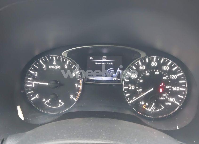 Photo 7 of 2018 Nissan Pathfinder SV (VIN 5N1DR2MN8JC637481)