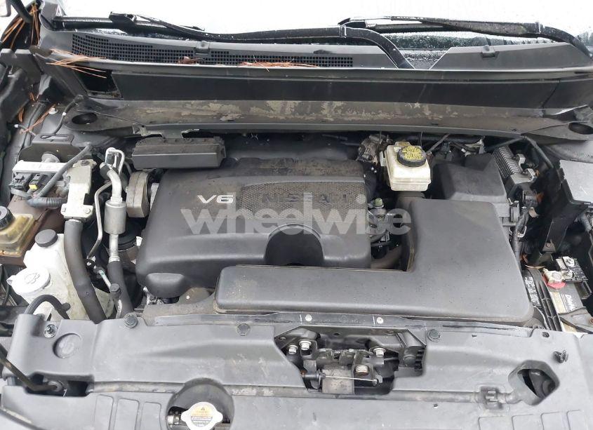 Photo 10 of 2018 Nissan Pathfinder S (VIN 5N1DR2MN8JC657097)