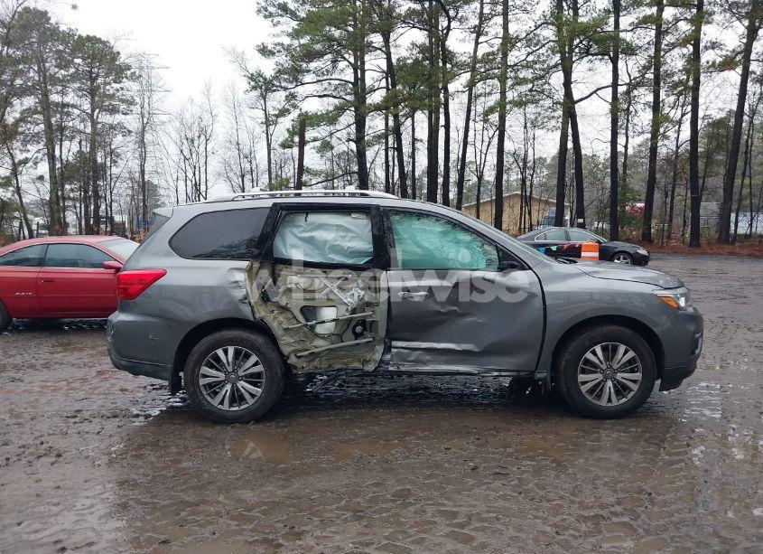 Photo 14 of 2018 Nissan Pathfinder S (VIN 5N1DR2MN8JC657097)