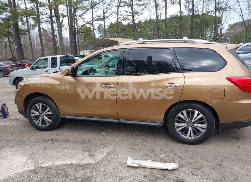 Photo 14 of 2017 Nissan Pathfinder S (VIN 5N1DR2MN9HC602670)