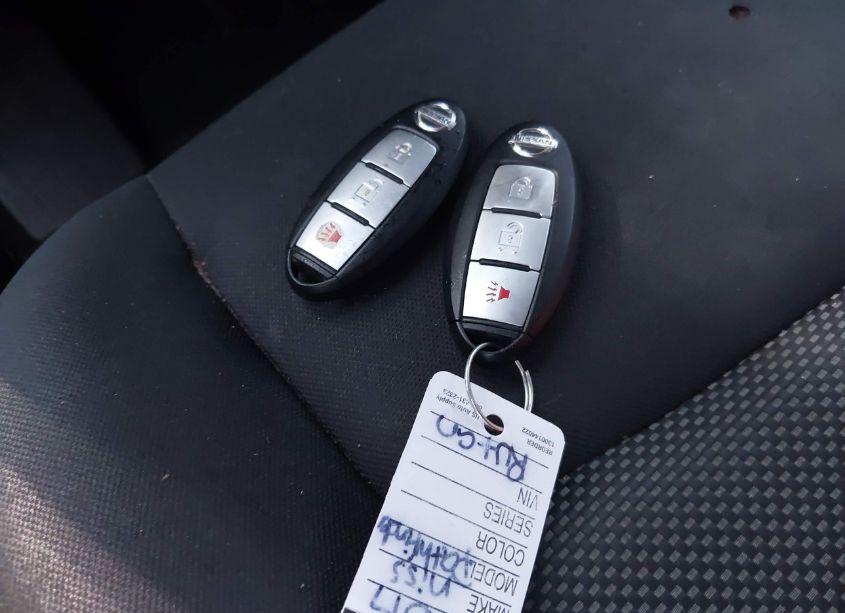 Photo 11 of 2017 Nissan Pathfinder S (VIN 5N1DR2MN9HC638021)