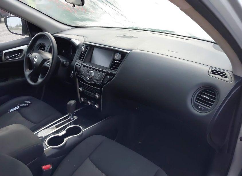 Photo 5 of 2017 Nissan Pathfinder S (VIN 5N1DR2MN9HC638021)