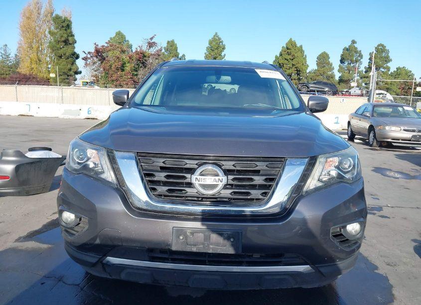 Photo 13 of 2017 Nissan Pathfinder SV (VIN 5N1DR2MN9HC680320)