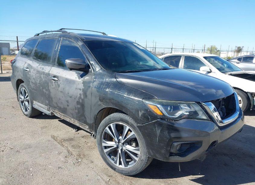 2017 Nissan Pathfinder PLATINUM (VIN 5N1DR2MN9HC680365) main photo