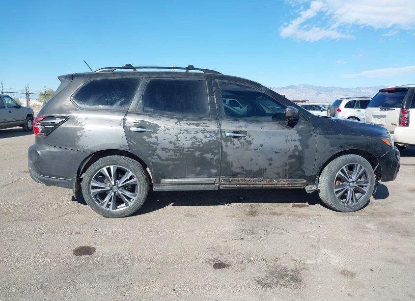 Photo 13 of 2017 Nissan Pathfinder PLATINUM (VIN 5N1DR2MN9HC680365)