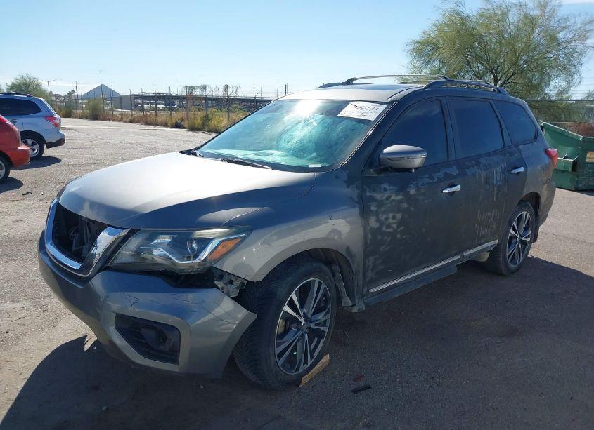 Photo 2 of 2017 Nissan Pathfinder PLATINUM (VIN 5N1DR2MN9HC680365)