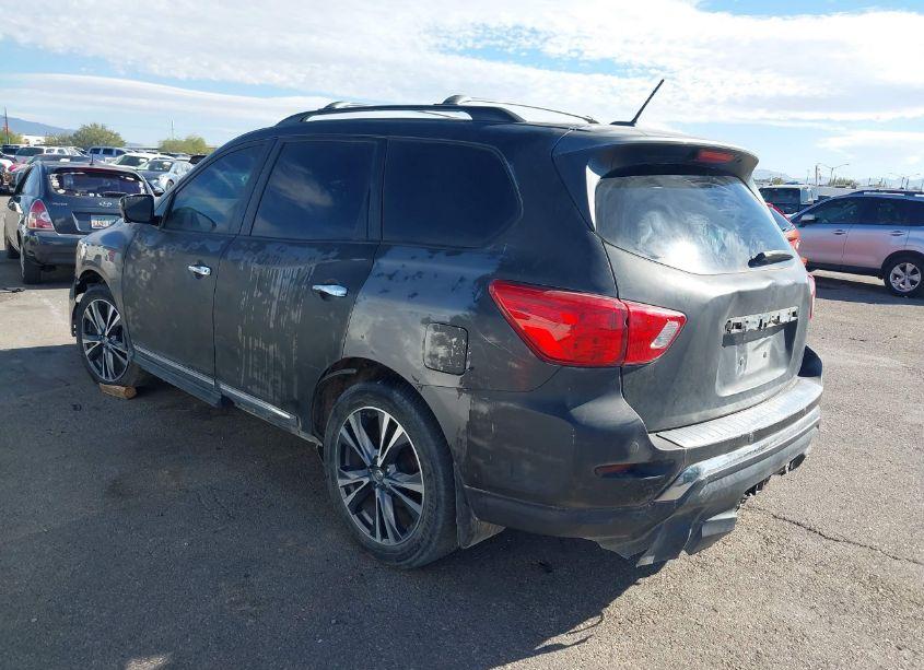 Photo 3 of 2017 Nissan Pathfinder PLATINUM (VIN 5N1DR2MN9HC680365)