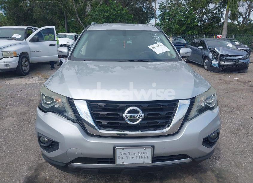 Photo 12 of 2018 Nissan Pathfinder SV (VIN 5N1DR2MN9JC637022)