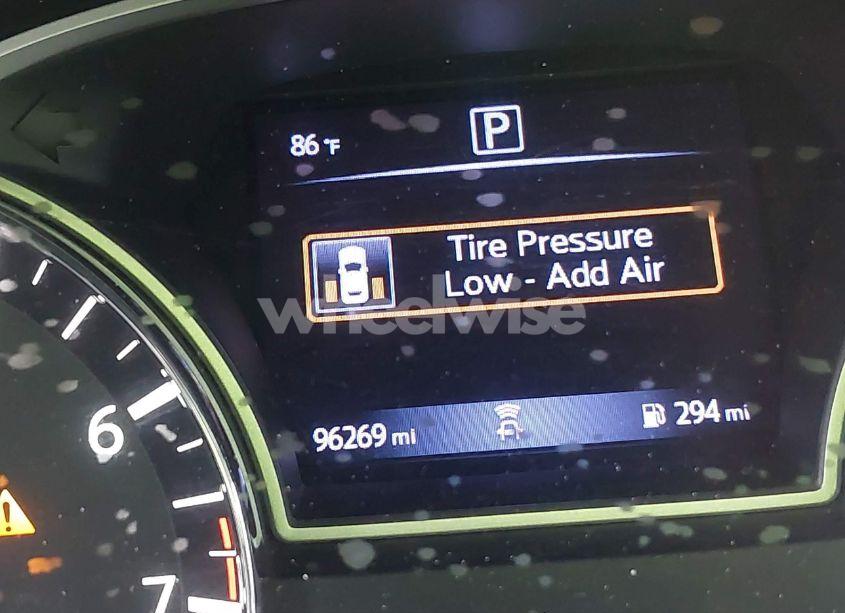 Photo 15 of 2018 Nissan Pathfinder SV (VIN 5N1DR2MN9JC637022)