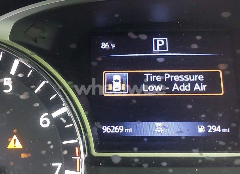 Photo 7 of 2018 Nissan Pathfinder SV (VIN 5N1DR2MN9JC637022)