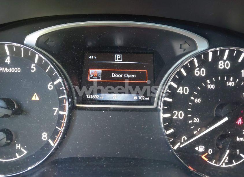 Photo 14 of 2018 Nissan Pathfinder SV (VIN 5N1DR2MN9JC643810)