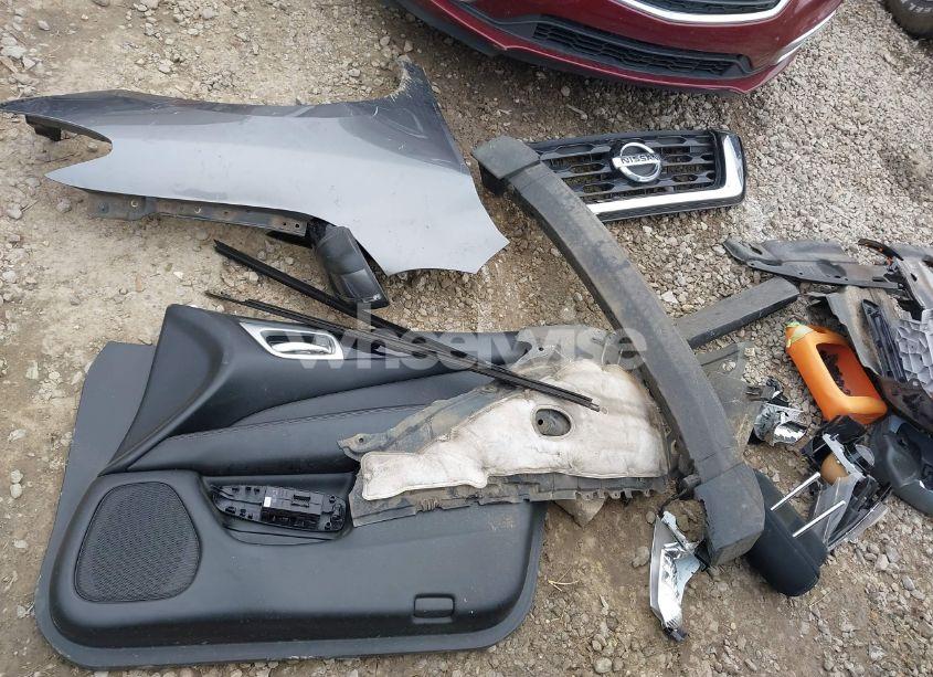 Photo 12 of 2018 Nissan Pathfinder S (VIN 5N1DR2MN9JC660767)