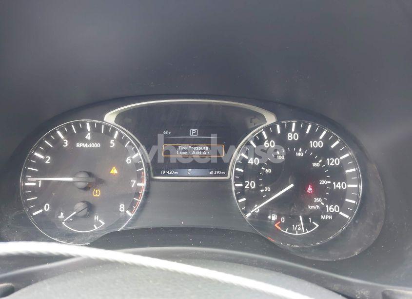 Photo 7 of 2018 Nissan Pathfinder S (VIN 5N1DR2MN9JC660767)