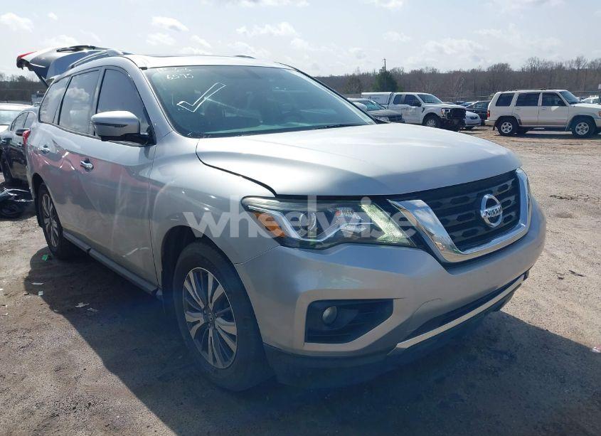 2017 Nissan Pathfinder SL (VIN 5N1DR2MNXHC603746) main photo