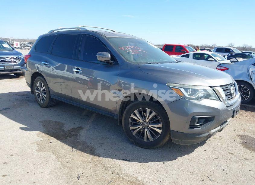 2017 Nissan Pathfinder SV (VIN 5N1DR2MNXHC626864) main photo