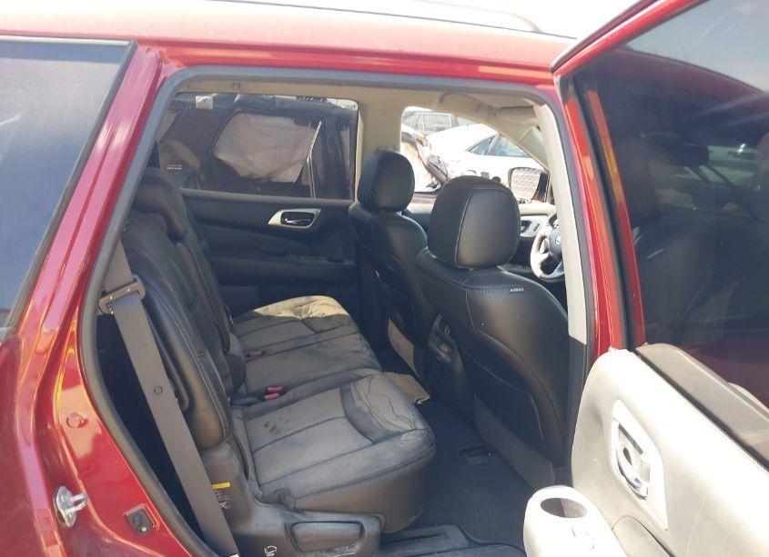 Photo 8 of 2017 Nissan Pathfinder SL (VIN 5N1DR2MNXHC632843)