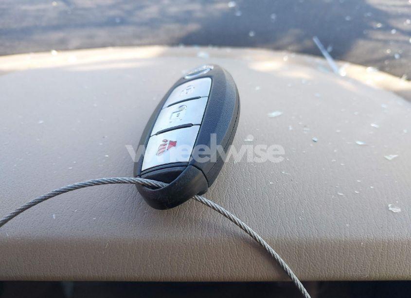 Photo 11 of 2017 Nissan Pathfinder S (VIN 5N1DR2MNXHC684666)