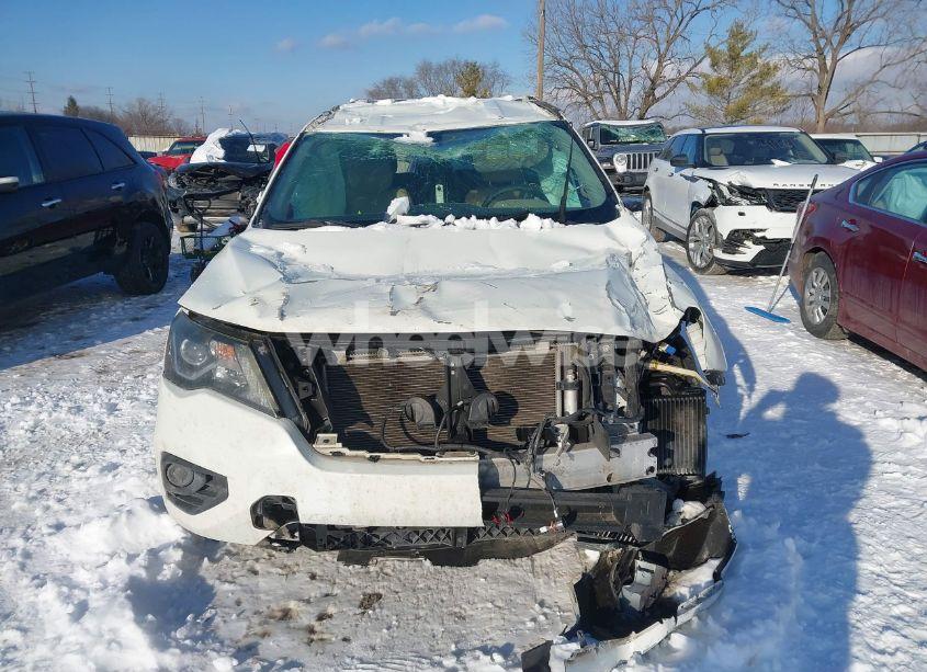 Photo 13 of 2017 Nissan Pathfinder S (VIN 5N1DR2MNXHC684666)