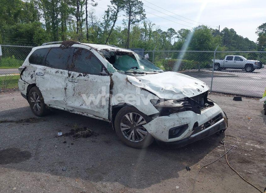 2018 Nissan Pathfinder SV (VIN 5N1DR2MNXJC624702) main photo