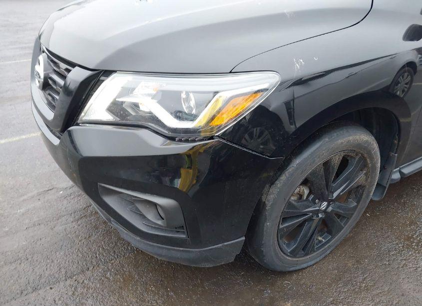 Photo 6 of 2018 Nissan Pathfinder SL (VIN 5N1DR2MNXJC632220)