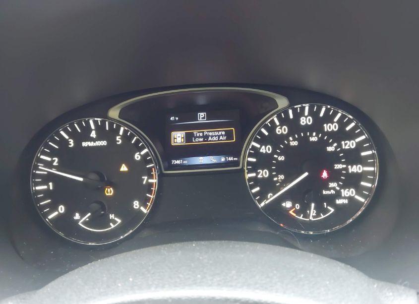 Photo 7 of 2018 Nissan Pathfinder SL (VIN 5N1DR2MNXJC632220)