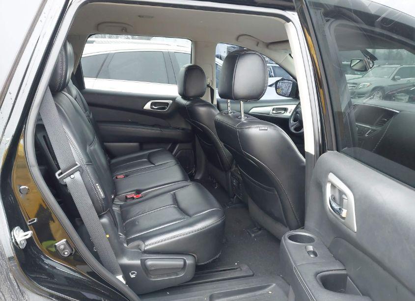 Photo 8 of 2018 Nissan Pathfinder SL (VIN 5N1DR2MNXJC632220)