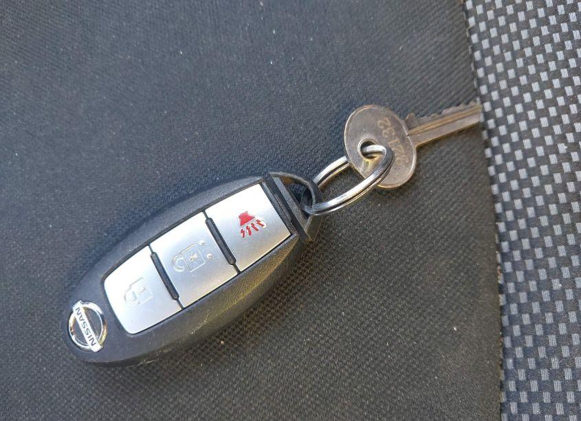 Photo 11 of 2018 Nissan Pathfinder S (VIN 5N1DR2MNXJC658476)