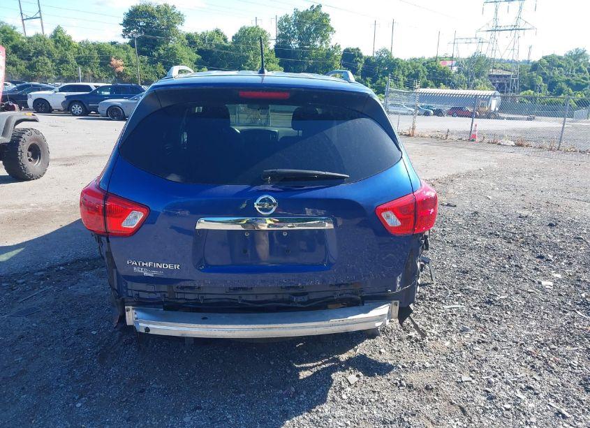 Photo 16 of 2018 Nissan Pathfinder S (VIN 5N1DR2MNXJC658476)