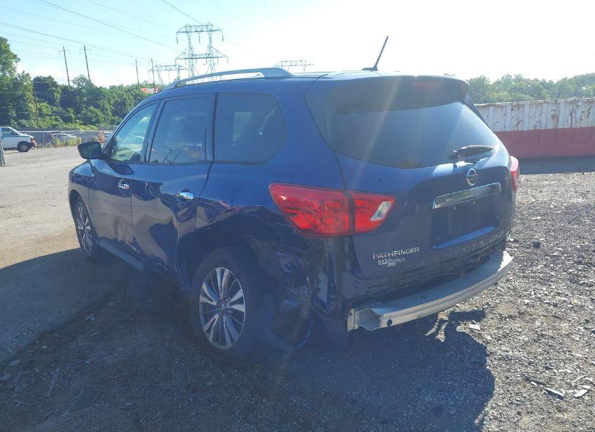 Photo 6 of 2018 Nissan Pathfinder S (VIN 5N1DR2MNXJC658476)