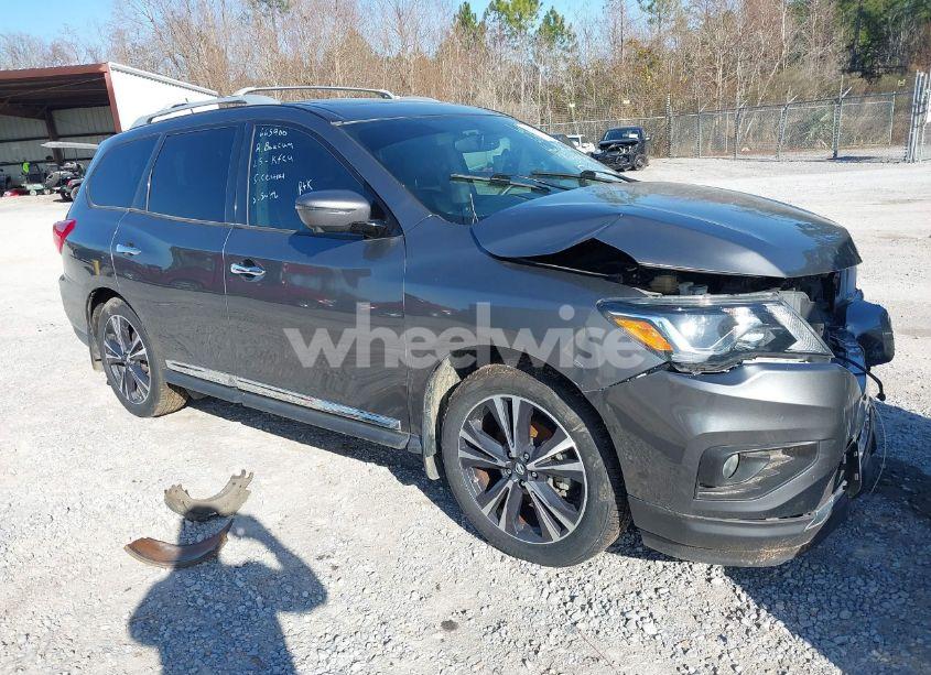 2018 Nissan Pathfinder PLATINUM (VIN 5N1DR2MNXJC665900) main photo