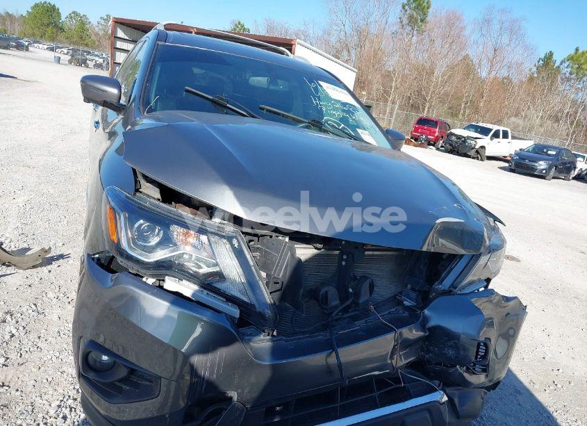 Photo 13 of 2018 Nissan Pathfinder PLATINUM (VIN 5N1DR2MNXJC665900)